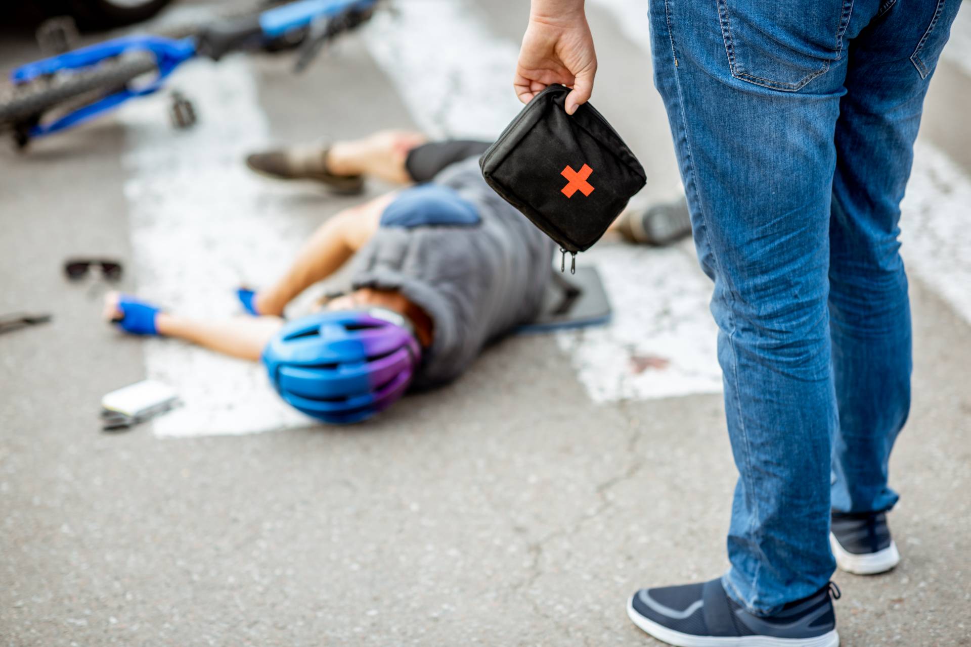 Road-accident-with-injured-cyclist